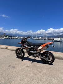 Ktm 690 smc