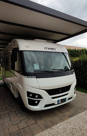 Motorhome camper 6 posti 6.99 mt