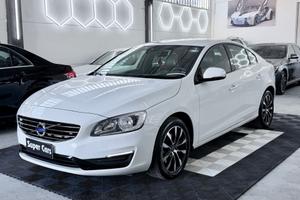 Volvo S60 D2 Geartronic Summum