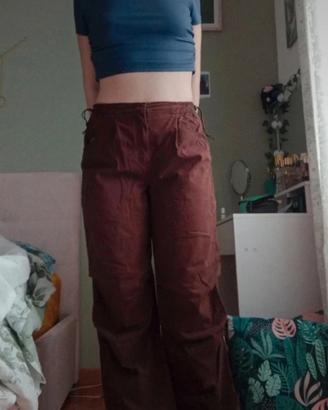 pantaloni parachute bershka