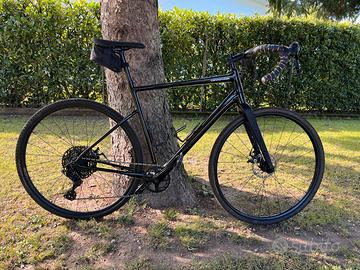 Bici Gravel Cannondale