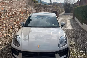 Porsche Macan 2.0 benzina 22