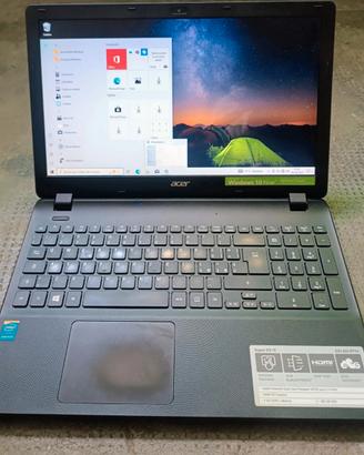 Acer Aspire ES1-531 come nuovo