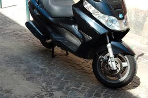 piaggio x8 400