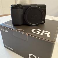 Ricoh - gr IIIx (Come Nuova)