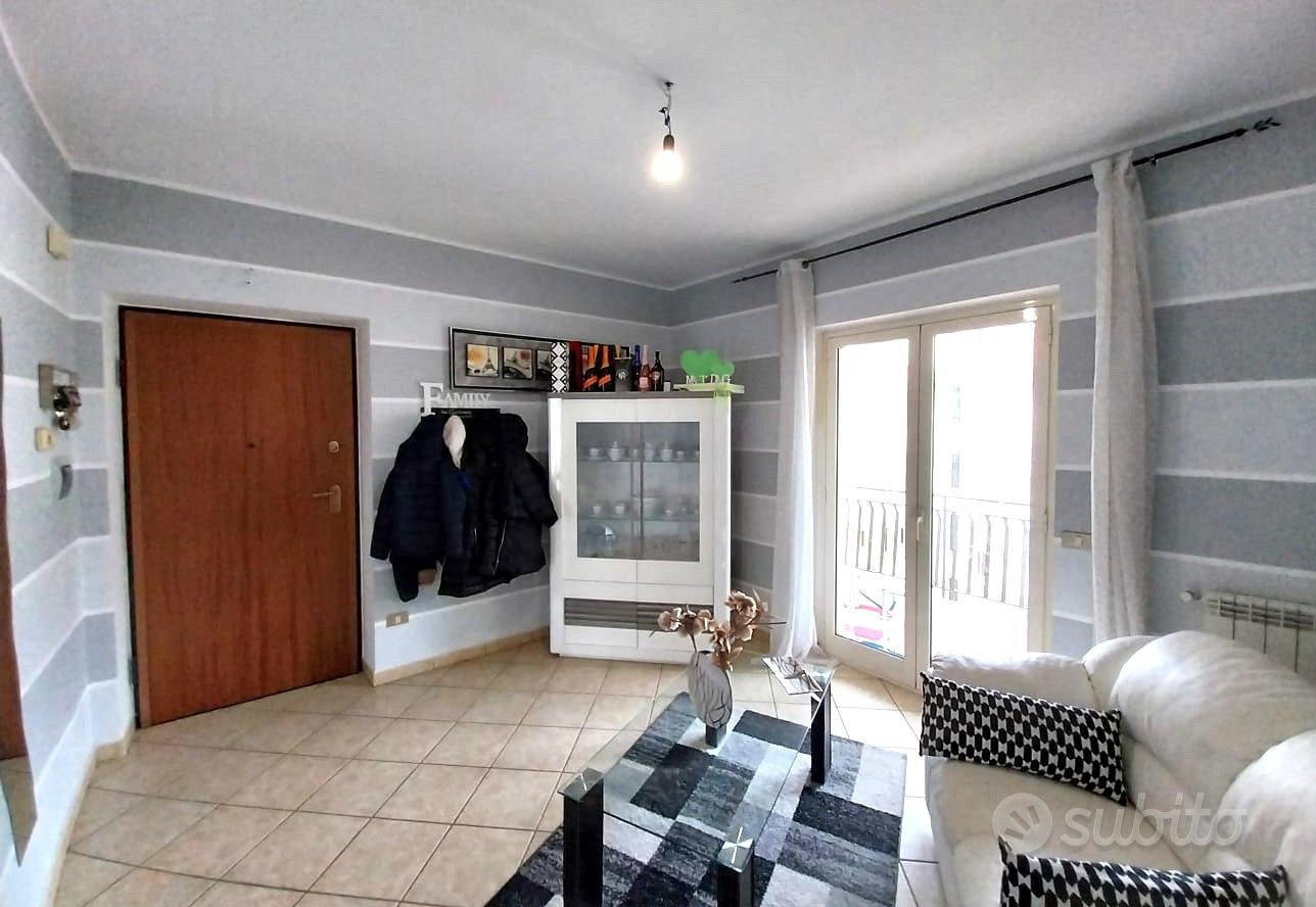Appartamento luminoso e panoramico - Vista 4