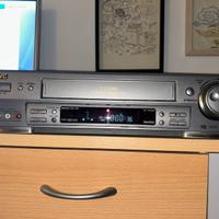 Videoregistratore VHS JVC HR-DD868