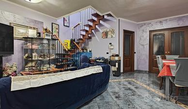 Ampio appartamento con ingresso indipendente e gia