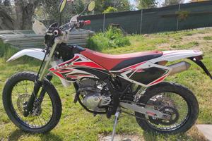Moto beta