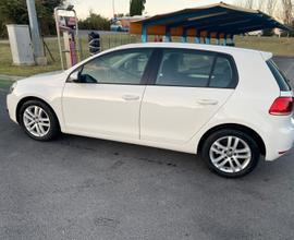 Volkswagen Golf 1.6 TDI DPF 5p. Highline