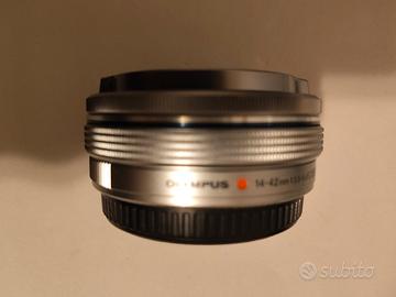 Obiettivo Olympus 14-45 EZ