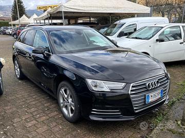 Audi A4 Avant 2.0 TDI 122 CV S tronic permute fina
