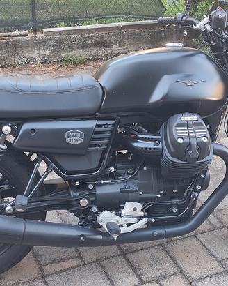 moto guzzi V7 III stone night pack