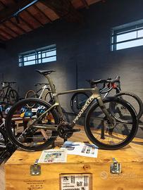 Pinarello F5 2026 Carbon Tg 515 Di2 Nuovo