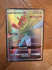 Carta Pokémon Kartana GX 117/111 Rainbow rare