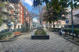 APPARTAMENTO STABILE D'EPOCA 4 VANI + ACC. CON POS