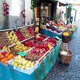 Storico Negozio Frutta e Verdura – Centro Stresa