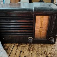 RADIO VINTAGE A VALVOLE RADIOMARELLI
