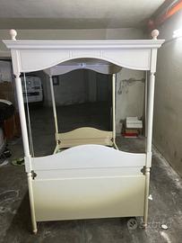 Letto a baldacchino FERRETTI