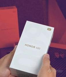 Cellulare  Honor 600    8/256 gb
