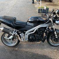 Triumph Speed Triple 955i - 2004