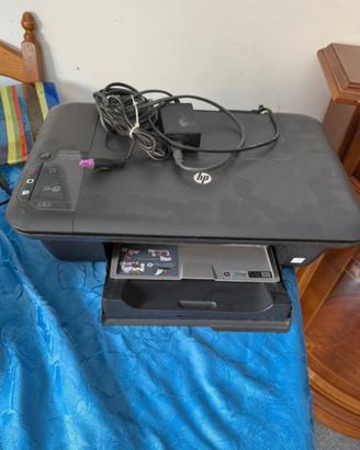 Stampante multifunzione HP Deskjet 2050 All-in-One