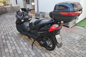 Suzuki Burgman 400