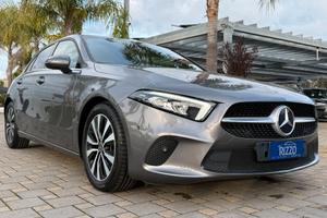 Mercedes-benz A 200 d Automatic Sport Luci Ambient