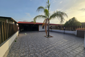 Villetta singola baia domizia