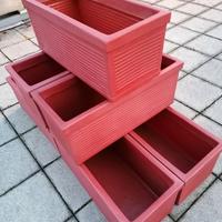 FIORIERE IN PVC RIGATE COLOR TERRACOTTA