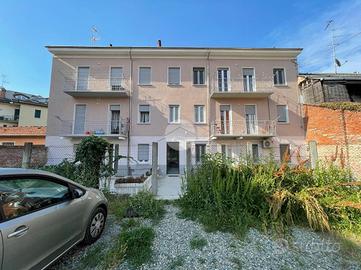 3 LOCALI A VALENZA