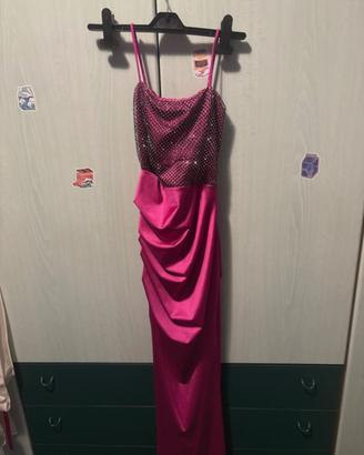 Vestito da cerimonie e altro