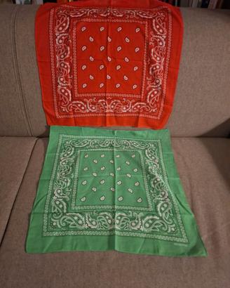 2 bandane circa 50x50 cm 100% cotone  2 bandane ci
