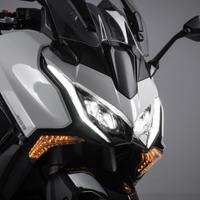 Kymco AK 575 PREMIUM