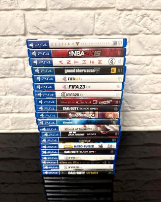 Lotto Custodie PS4 originali con Copertine 20 Pz.
