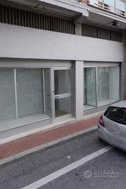 Locale commerciale 100mq in centro a Sonnino