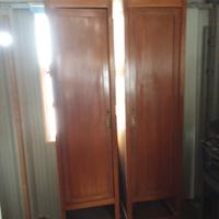 due mobili alti con comodini
