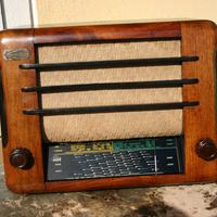 Radio Carisch Veneto restaurata e funzionante