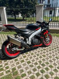 Aprilia RSV4