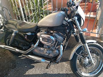Harley davidson 883 r