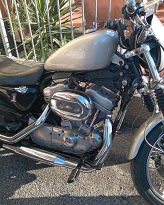 Harley davidson 883 r