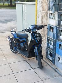 Aprilia Scarabeo 50 - 2013