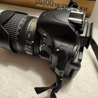 Nikon Reflex D5100 kit 18-105 con accessori