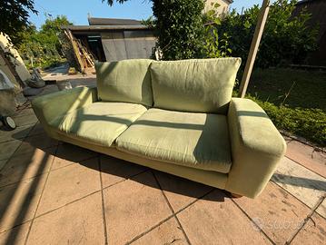 Divano letto da una piazza e mezza in Alcantara 