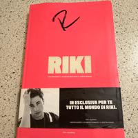 RIKI: libro, una fascia e 3 CD, 2 firmati