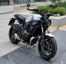 YAMAHA XSR 700 ABS