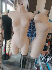 Manichini uomo- donna