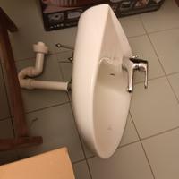 Lavandino ceramica bianca