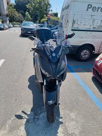 XMAX 300 21500km 2017
