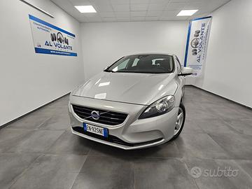 Volvo V40 T3 Momentum